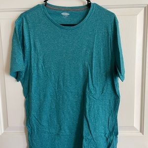 Large Men’s Old Navy Tshirt